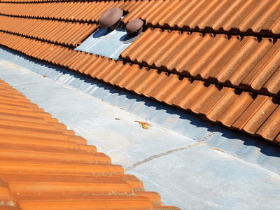 About Leaking Skylight Repair Pros Woodland, CA